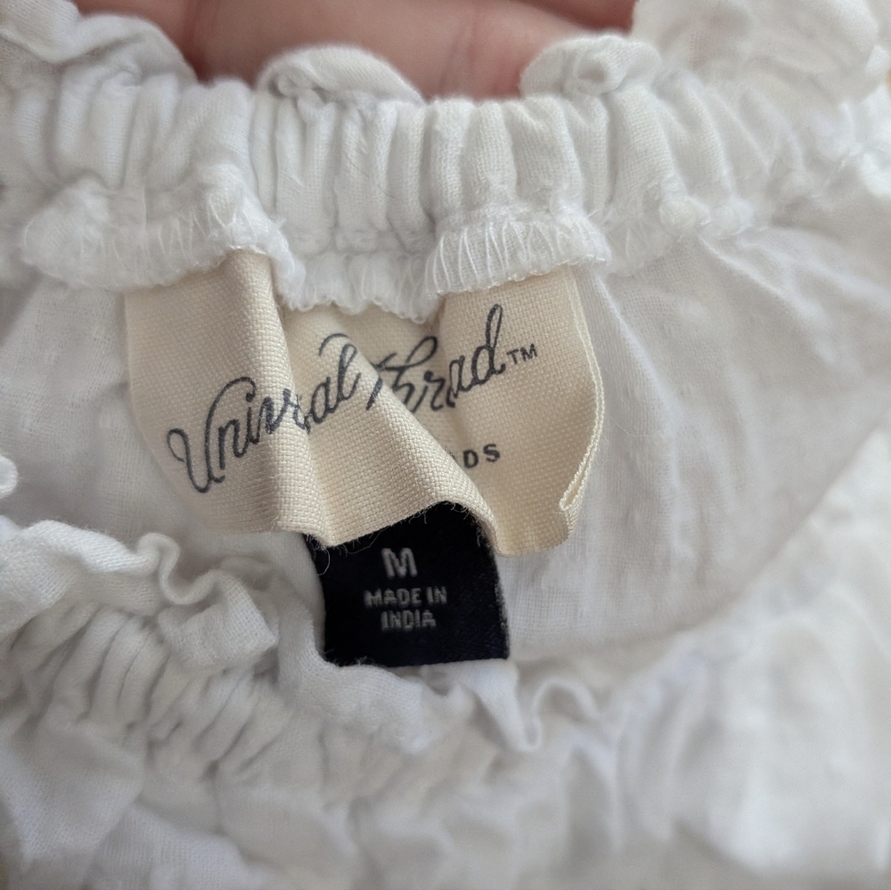Universal Thread Cream Ruffled Top - Picture 3 of 4